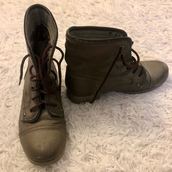 Guess Studded Combat Boots - Picture 2 of 3